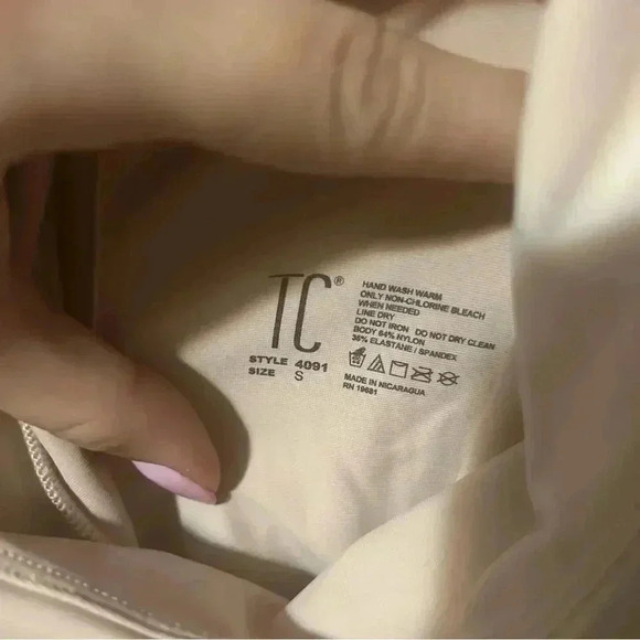 NWOT  TC Fine Intimates Back Magic Torsette Bodybriefer S - Picture 6 of 6
